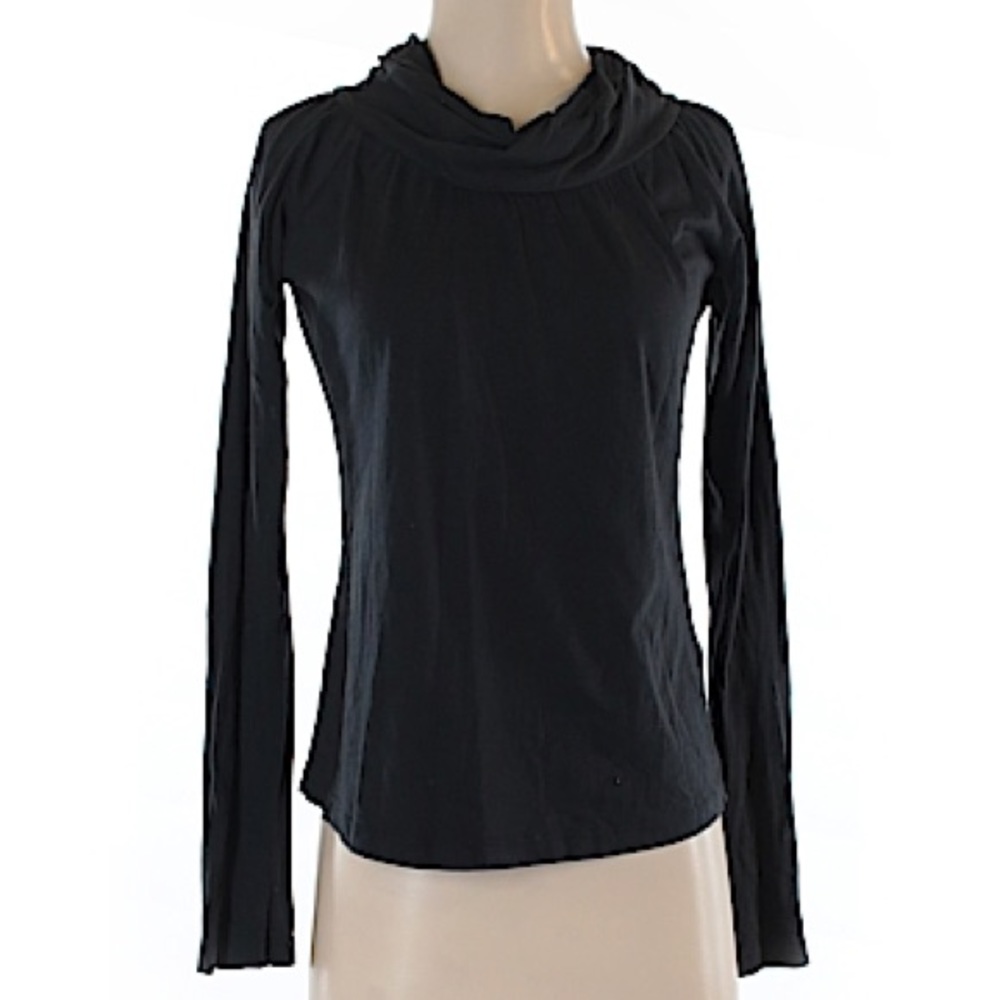 Velvet brand top